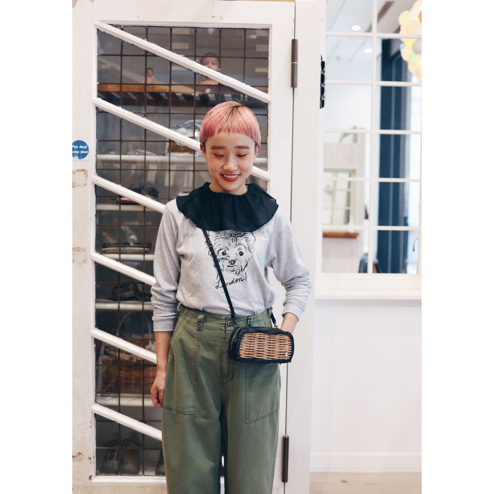 ebagos エバゴス 牛革ソフト籘付き長財布