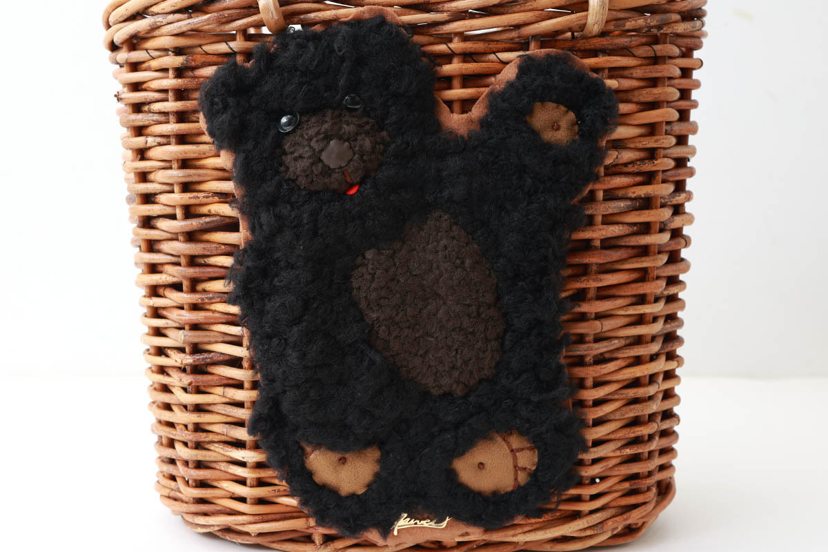 MUVEIL ミュベール クマカゴバッグ