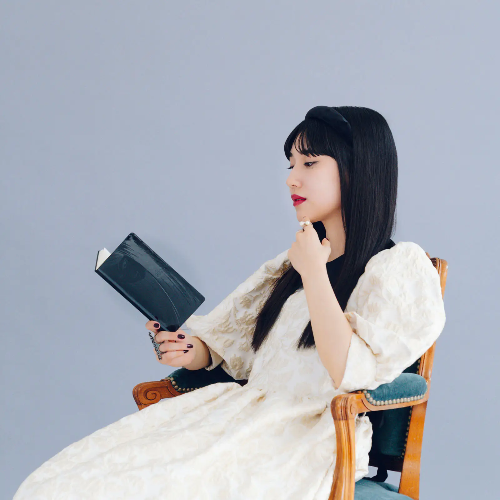 伊藤潤二 / 富江 Haunting Beauty ［weeks/週間レフト/日本語版・英語