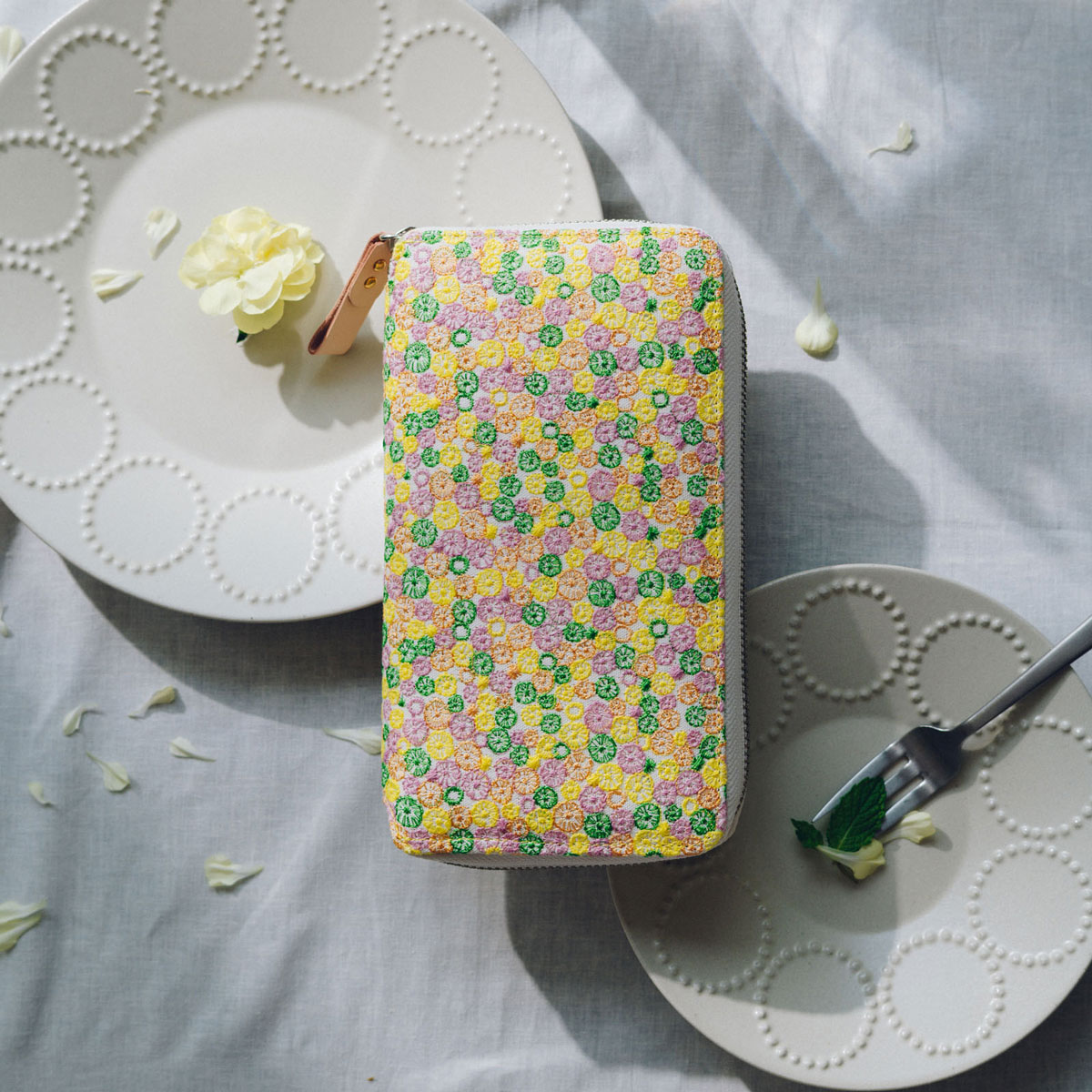 ミナ ペルホネン / skyful（yellow） ［weeksカバー］ - 手帳