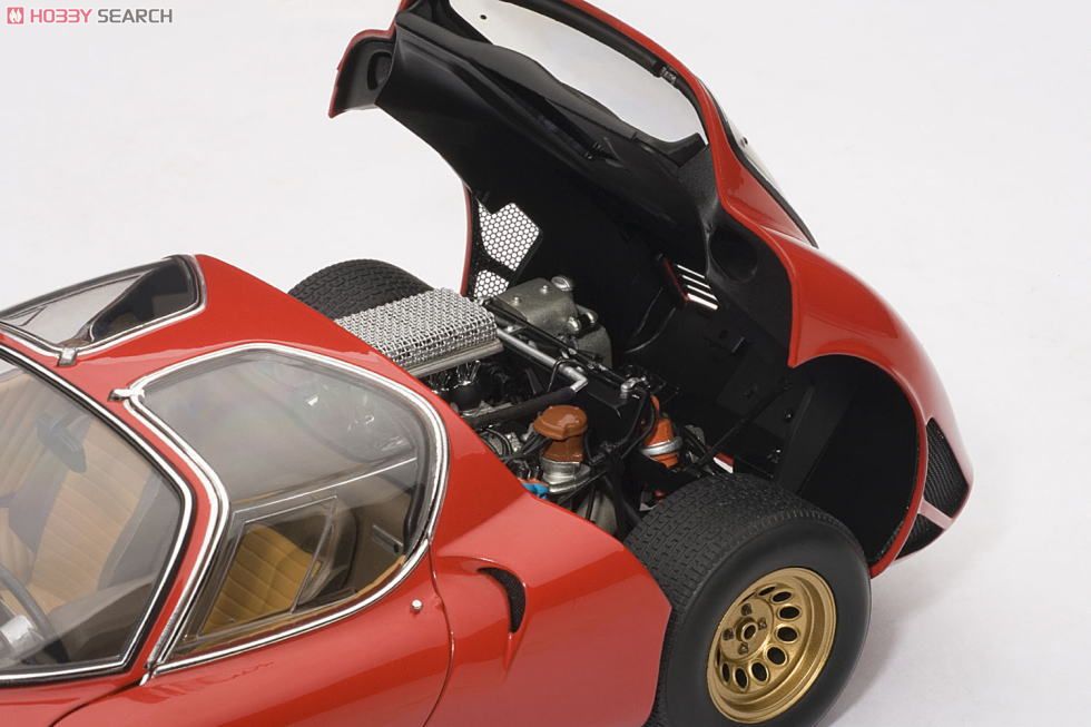 アルファロメオ ティーポ33/2 ストラダーレ プロトタイプ 1967 (レッド