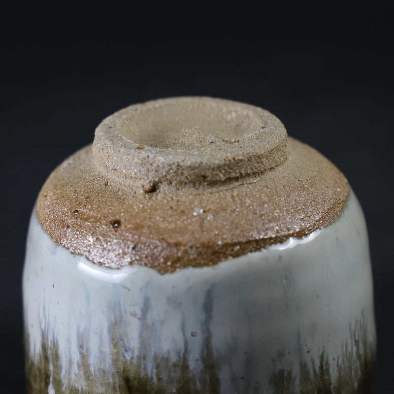 十四代中里太郎右衛門 作 斑唐津皮鯨ぐい呑– ギャラリー一番館