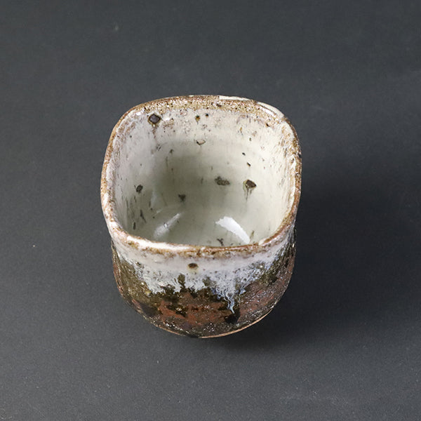 丸田宗彦 作 朝鮮唐津四方ぐい呑 – ギャラリー一番館オンラインショップ