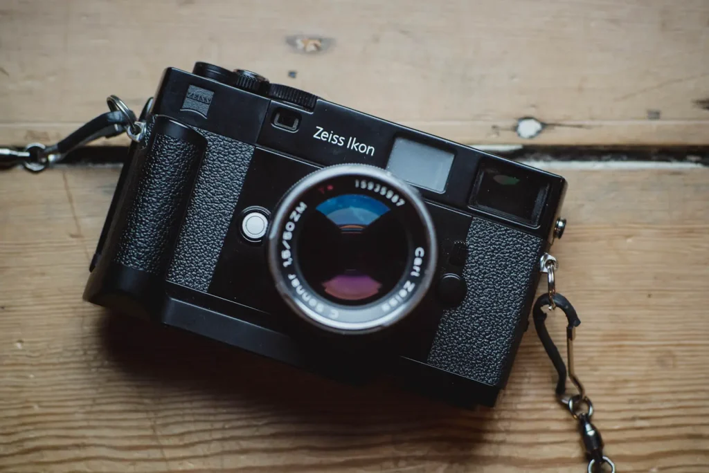 The Zeiss Ikon - The Ultimate AE M-mount Rangefinder?