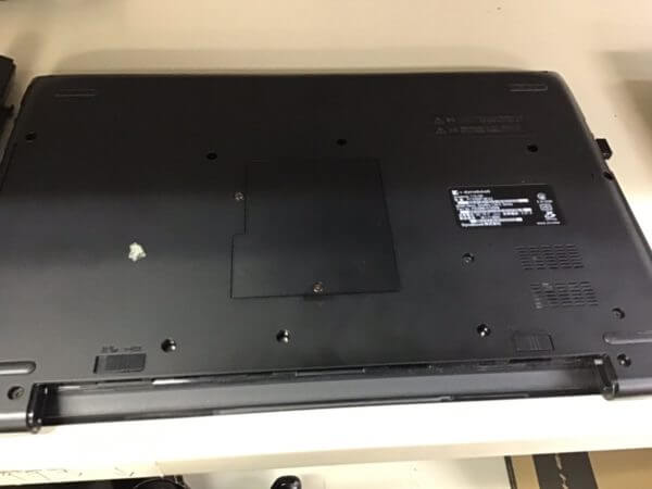 東芝（Dynabook）ノートPCのHDD交換修理 - パソコン修理・データ復旧