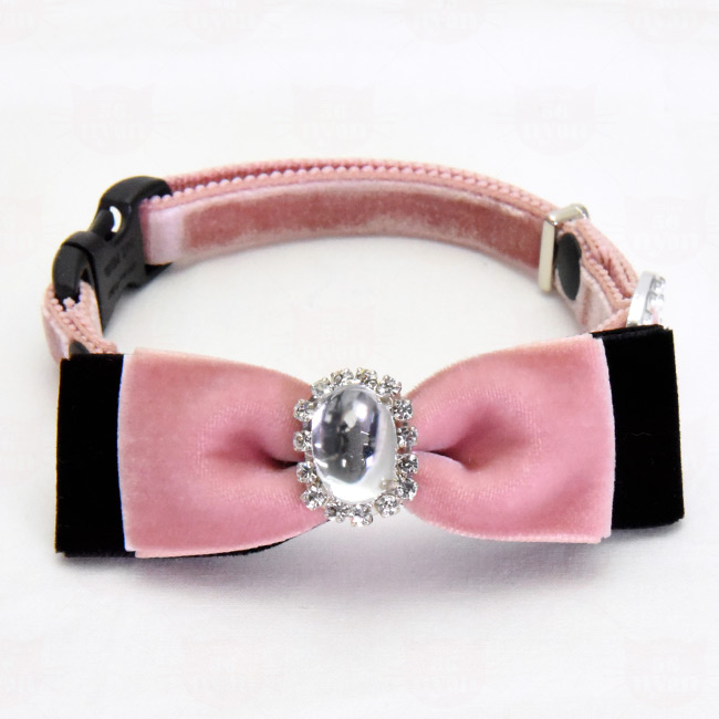 おしゃれ猫首輪 豪華ベルベット蝶ネクタイ クリスタルビジューつき 猫