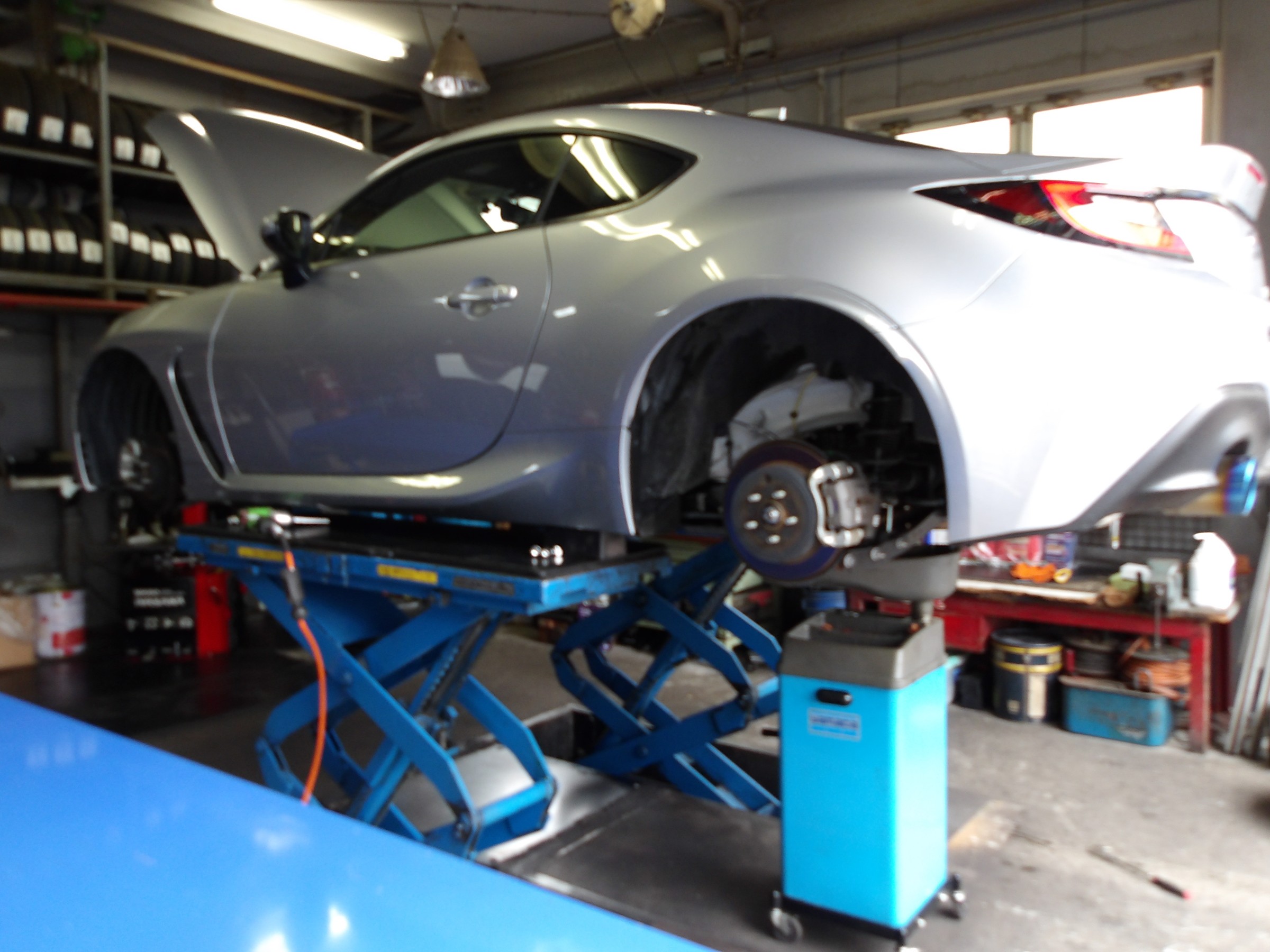 BRZ（ZD8）クスコ製LSD「typeｰRS」装着＆アライメント作業。 | スバル