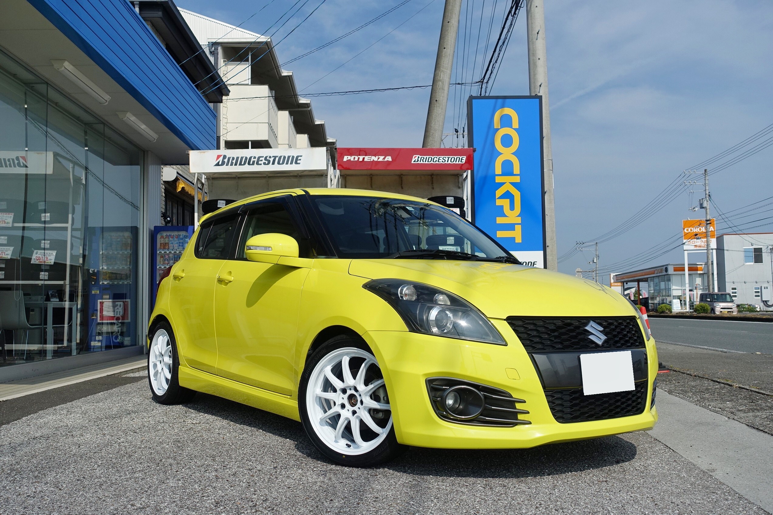 オーナーの絶妙なカラーコーディネートに心を奪われました！スズキ