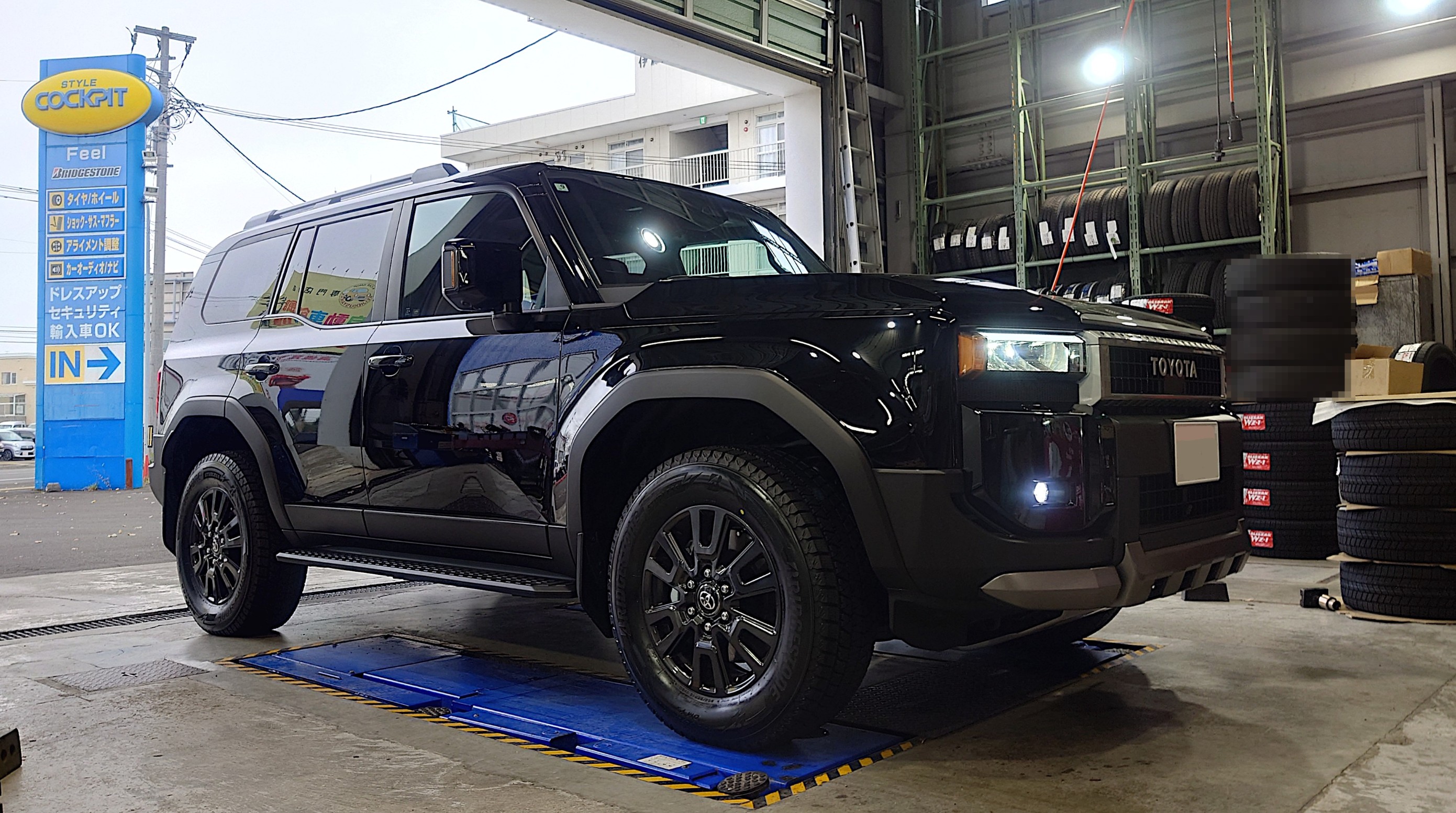 ブリヂストン スタッドレスタイヤ ブリザック DM-V3 の装着作業