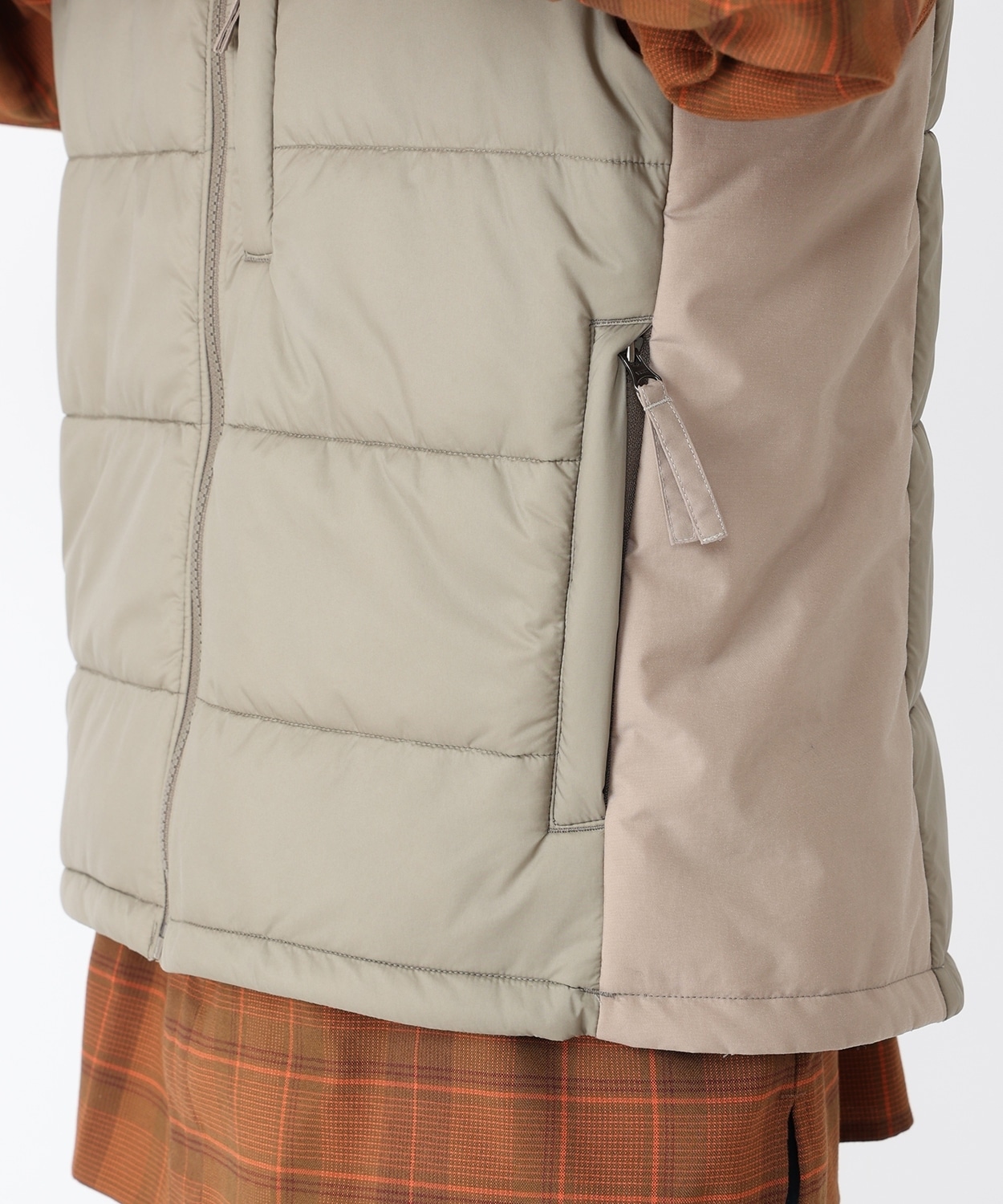 ダウンドラフトベスト(S Tusk)│コロンビア(Columbia)公式通販サイト