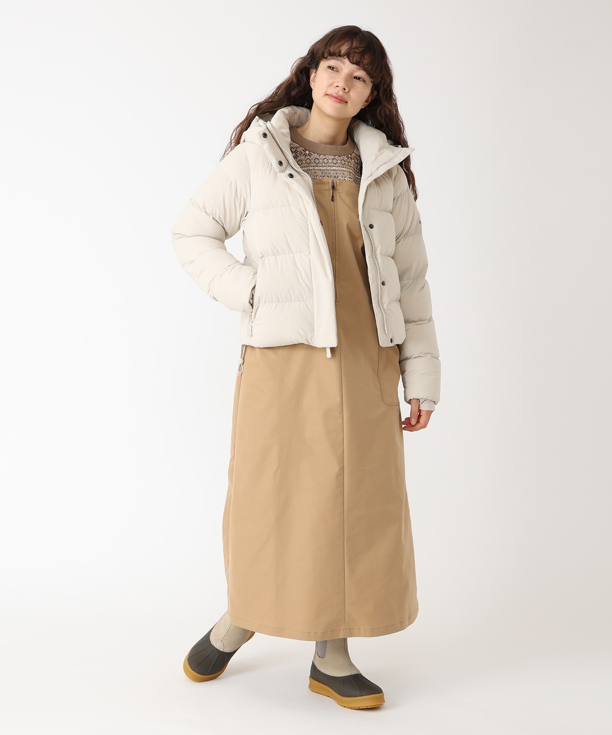 ウィメンズアメイズパフフーデッドジャケット(S Dark Stone