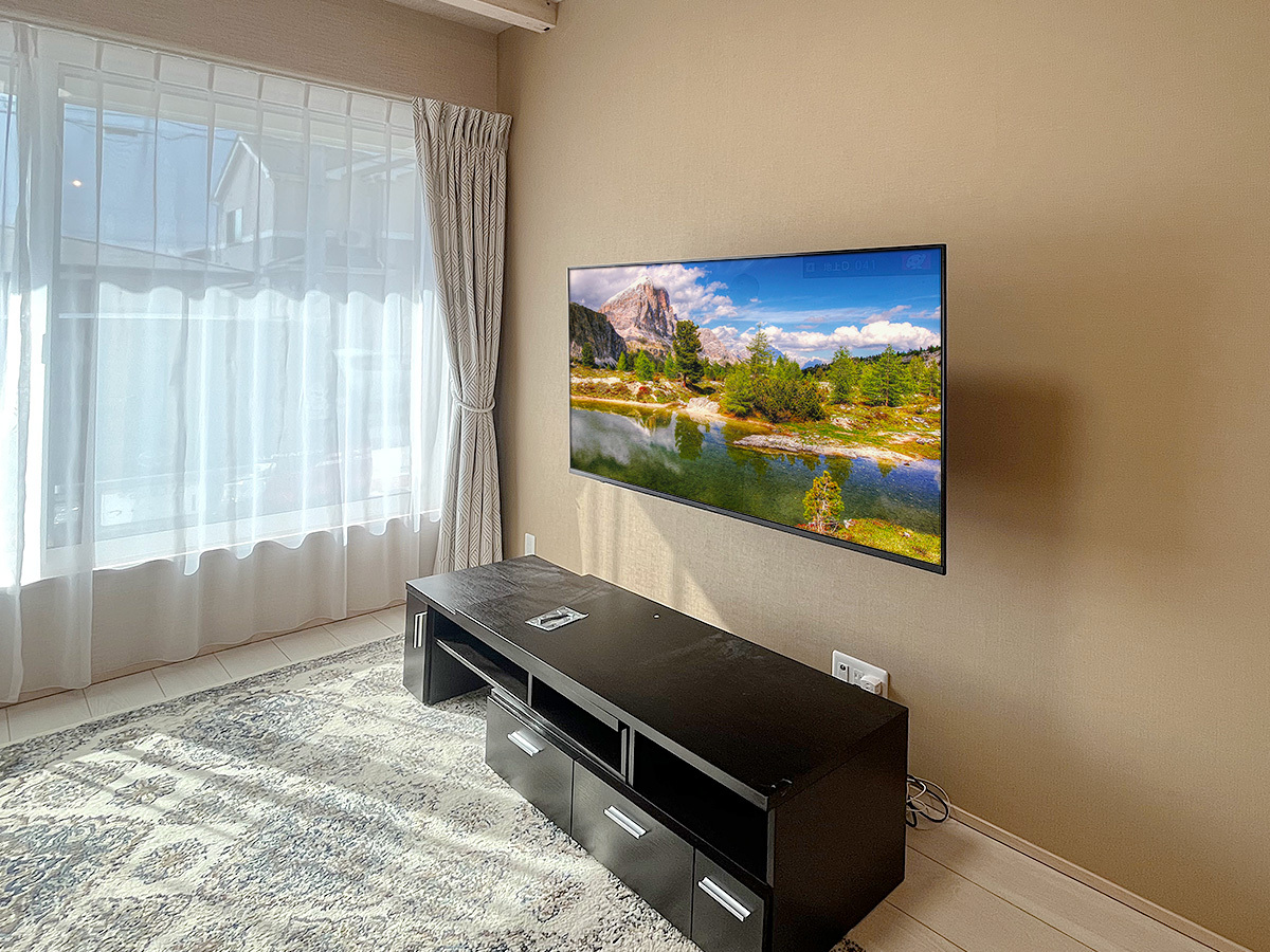 名古屋市でパナソニック ビエラ55インチ液晶テレビ(TH-55LX950)を壁内