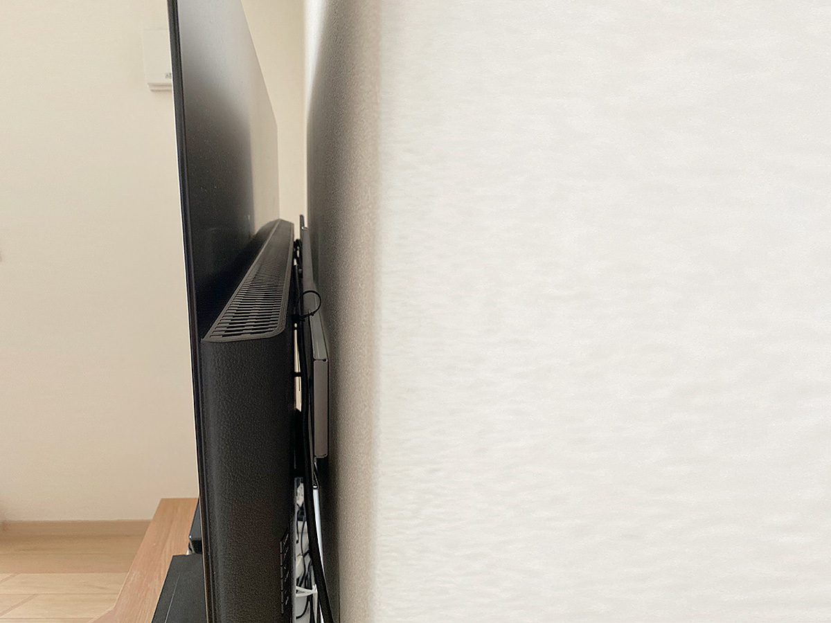 愛知県名古屋市で55型パナソニック有機ELテレビ(TH-55FZ950)とウォール