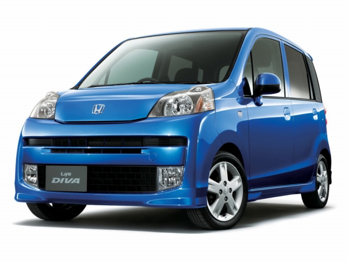 ホンダ ライフ（4代目・最終型）の中古車平均価格が過去最安値。30万円