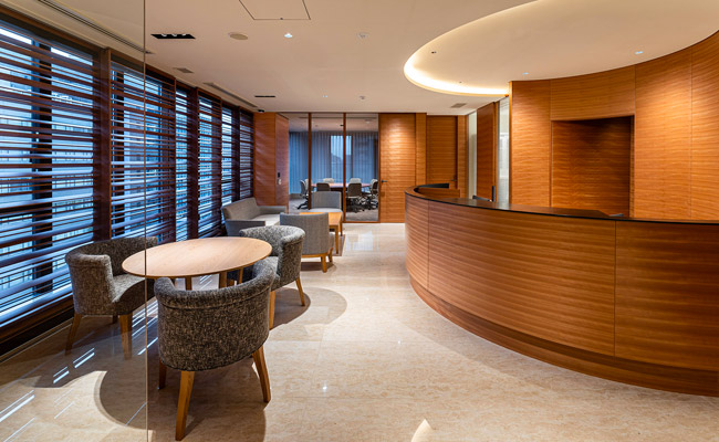 684 PICCOLA TENTAZIONE（ピッコラテンタツィオーネ ラウンジアーム