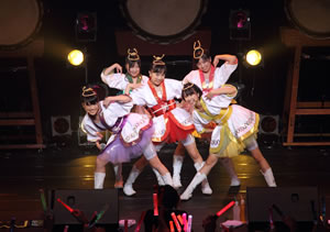 ももクロZ、男性限定ライヴ＜男祭り2011＞大成功！ - CDJournal ニュース