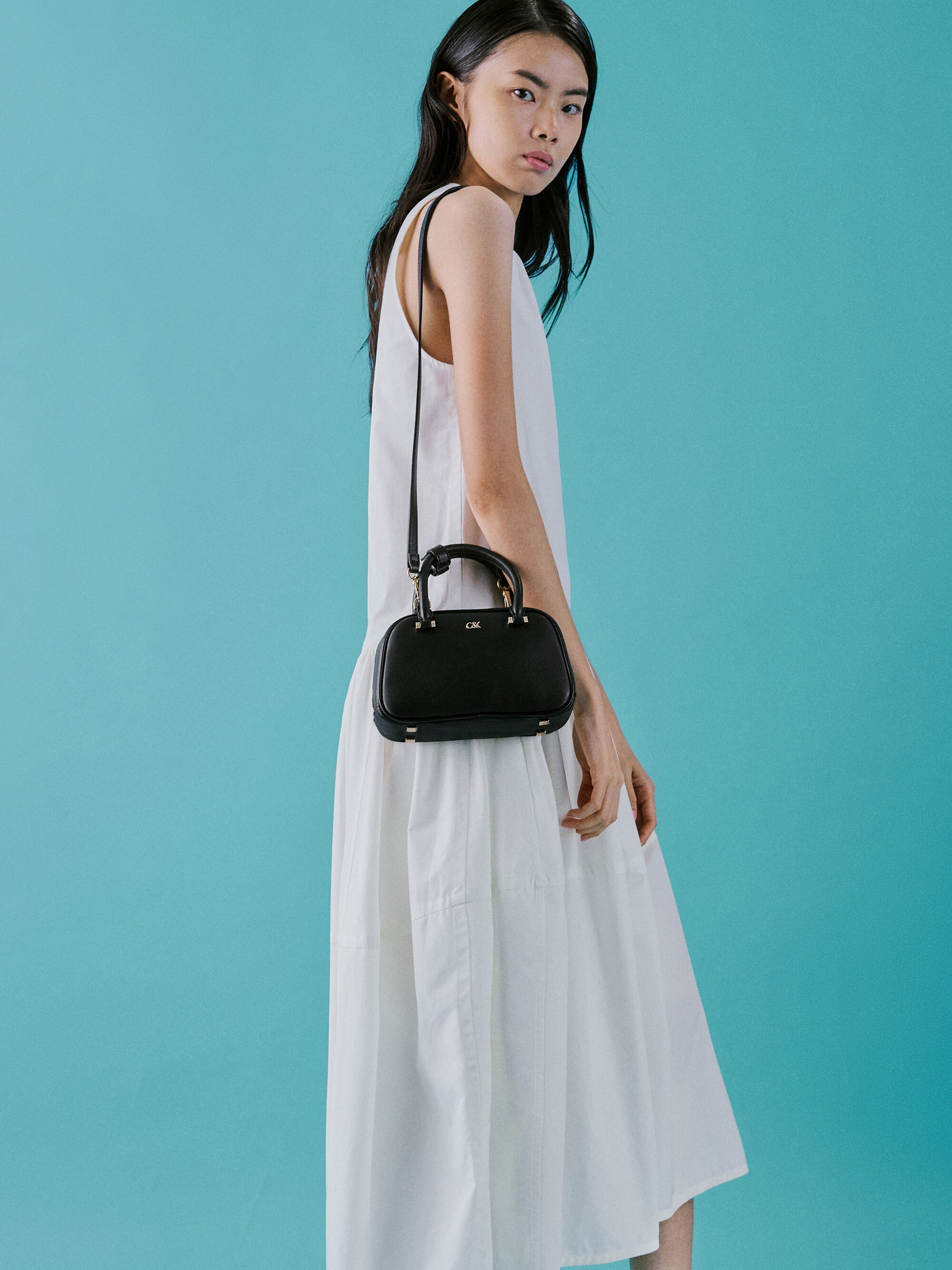 レザー トップハンドルバッグ - ブラック | CHARLES & KEITH