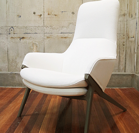 Cassina】カッシーナ 396 P22 ストレートハイバック ラウンジチェア