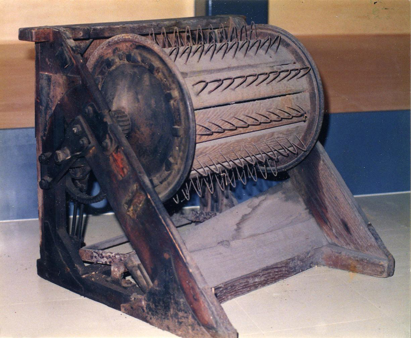 足踏脱穀機 | 大館市公式サイト｜観光・市政・暮らし情報｜大館という