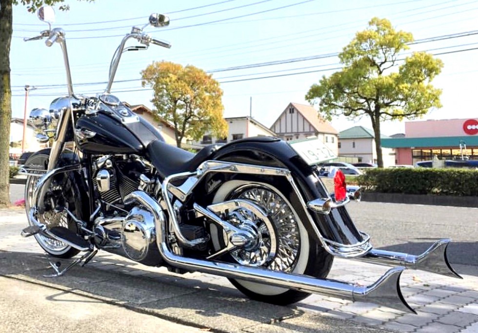 フィッシュテールマフラー | クラフティーズ