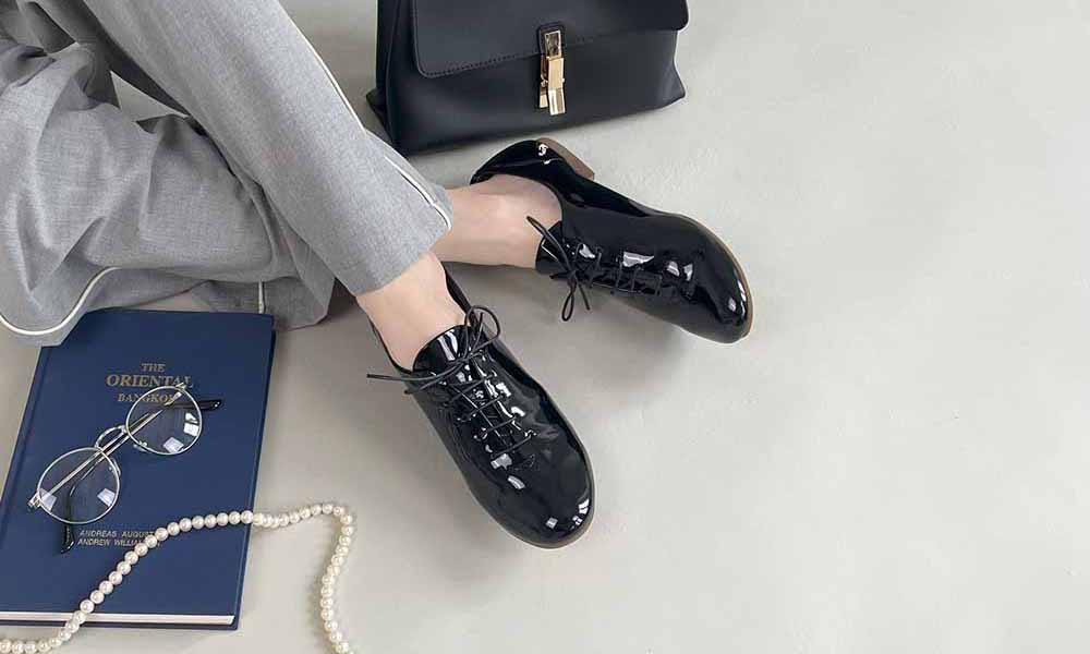 レースアップ(エナメル) / バレエシューズブランドのファルファーレ