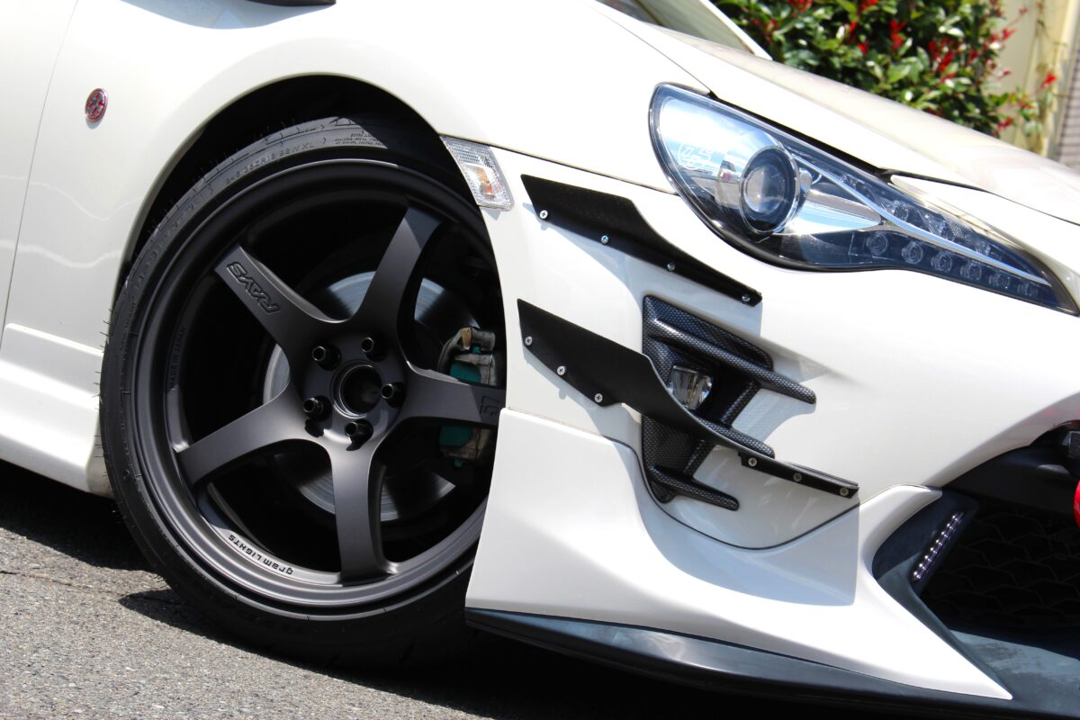 ZN6 86にRAYS グラムライツ 57CR スペックDを装着！ | 相模原店 | 店舗