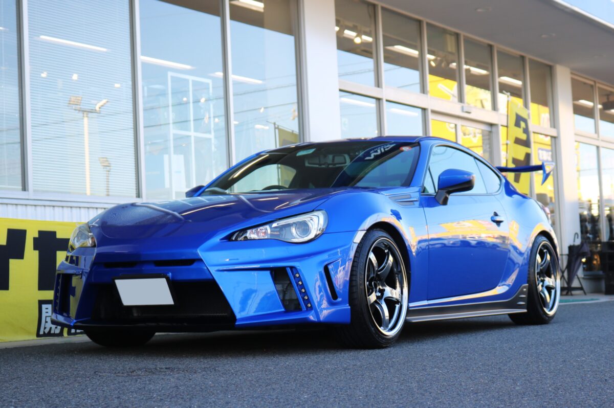 前後9.5Jの57CRリミテッドをBRZに履いてみたらこんなにカッコよくなり