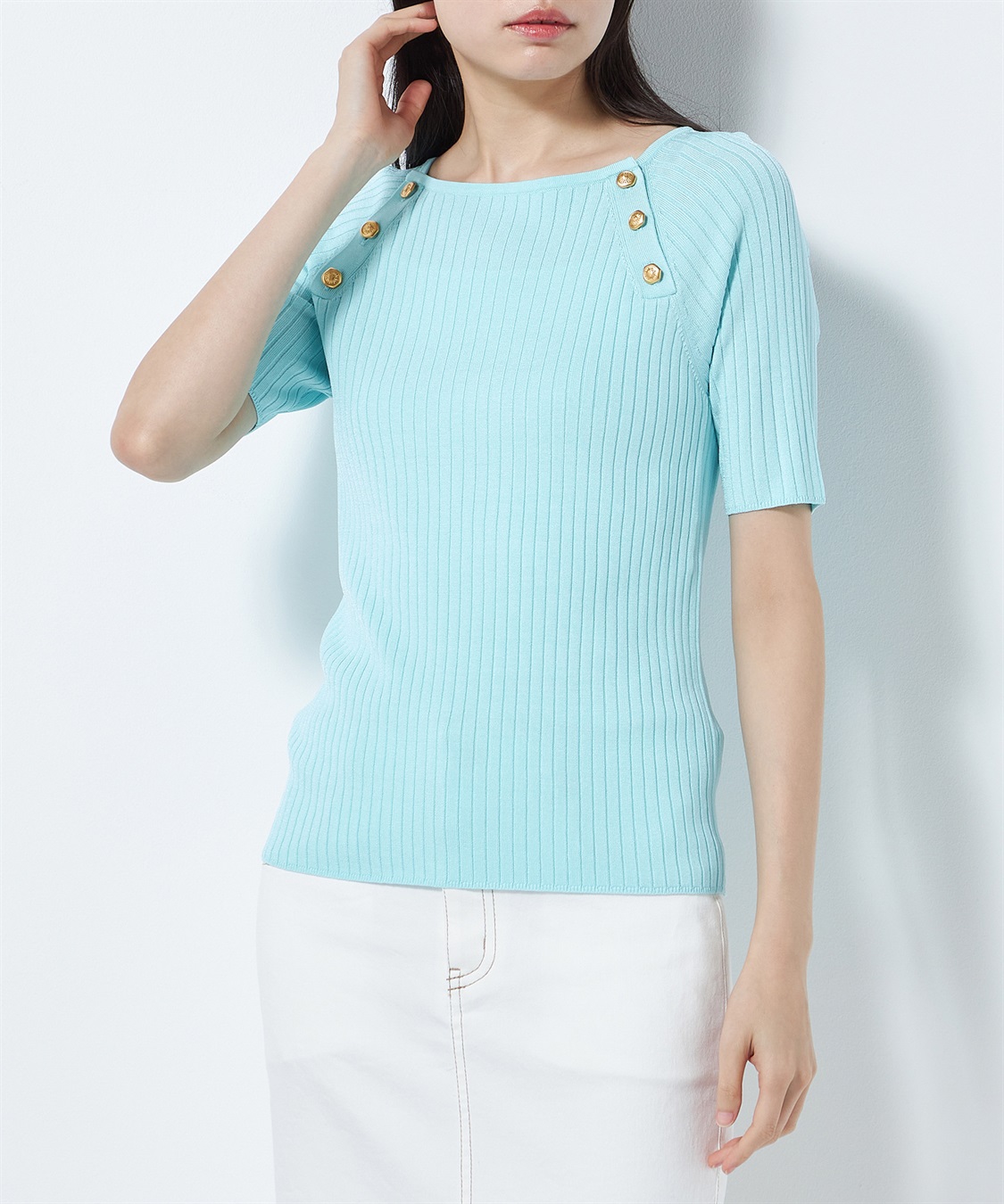 ゴールドボタン付きリブニットトップス 49AV JUNKO SHIMADA｜クロス