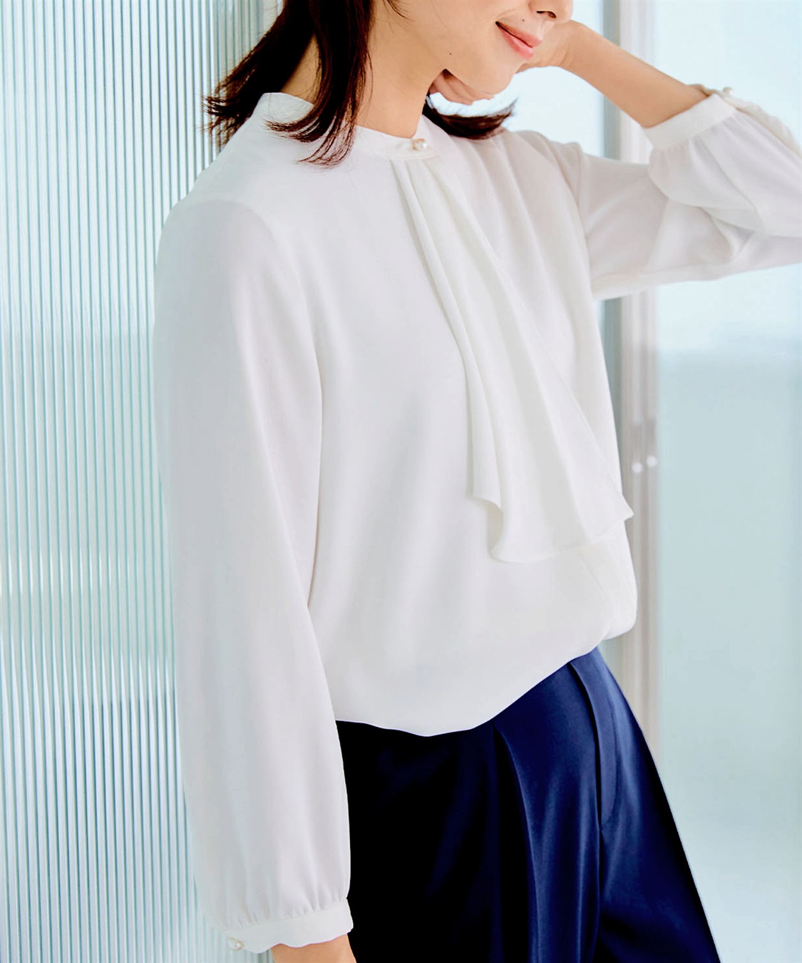 洗える》正解 ラッフルフリルブラウス【CF/クロスファンクション