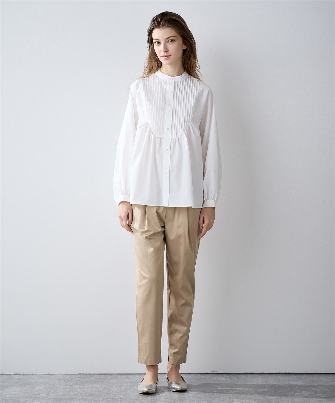 スタンドネック ピンタックブラウス LE SOUK HOLIDAY｜クロスプラス