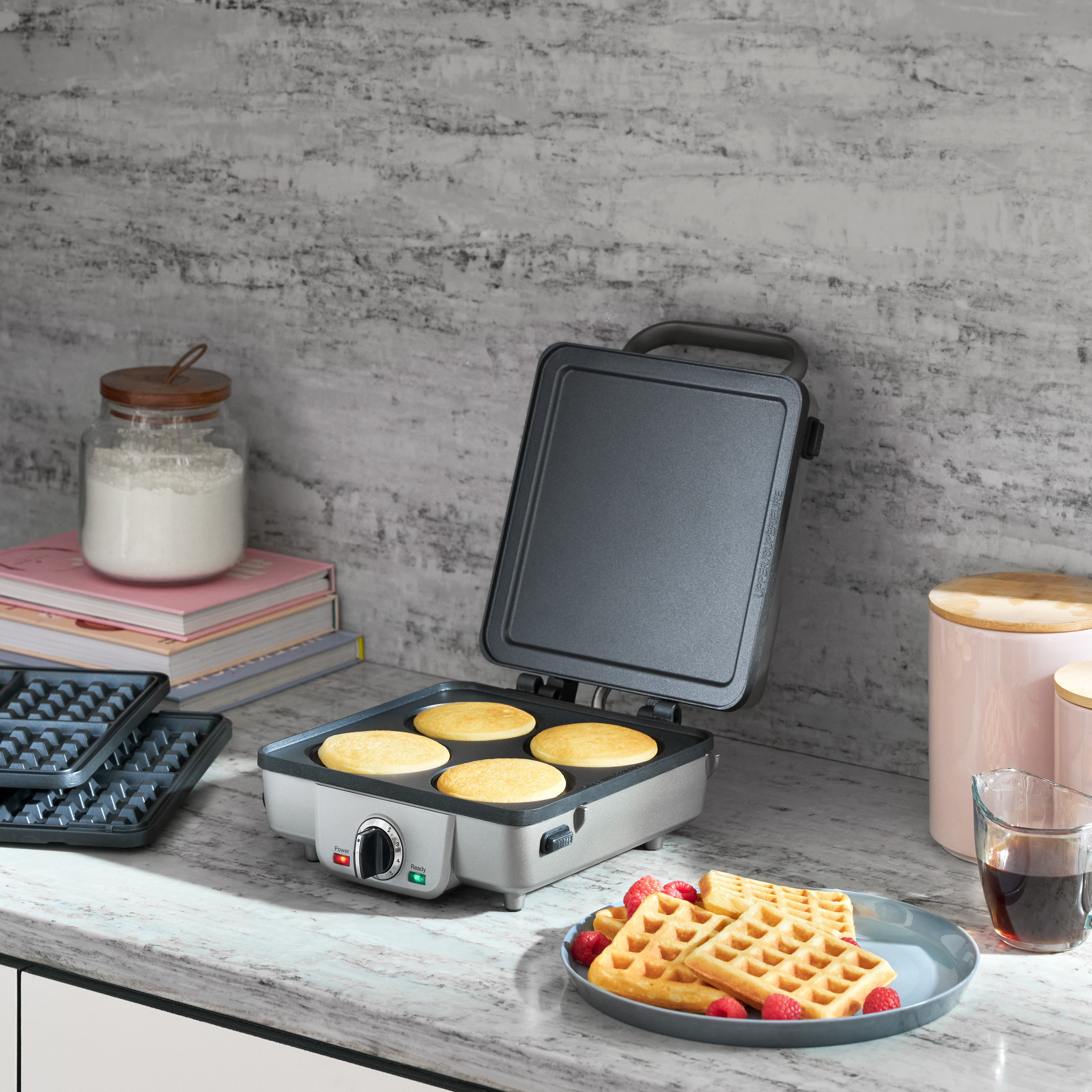 Belgian Waffle Maker with Pancake Plates - Cuisinart