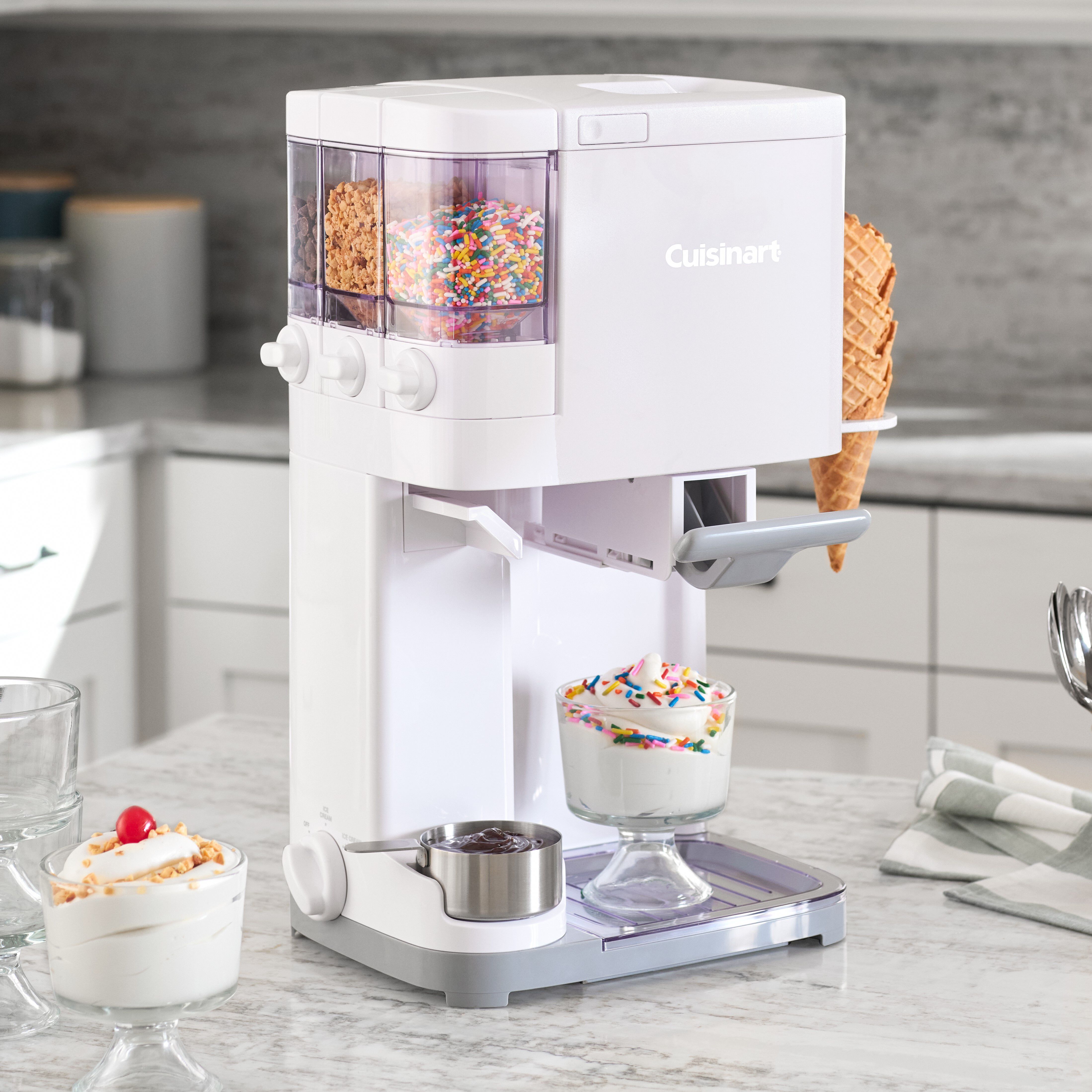 Mix It In Soft Serve Ice Cream Machine - Cuisinart