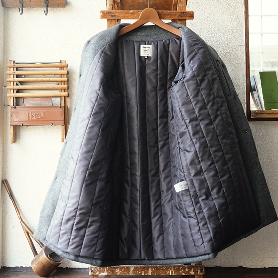 Jackman 狭めVネック・ビーバー仕上げのウールコート（JM8886） - blog