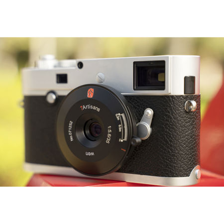 7artisans Photoelectric 35mm f/5.6 Pancake Lens for Leica M, Black