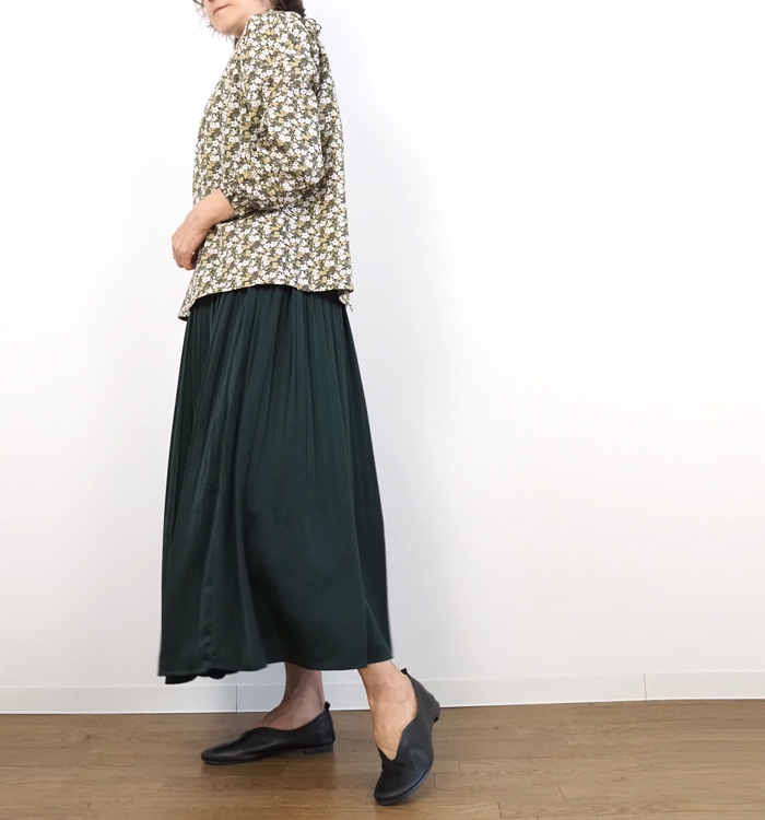 sosotto ソソット リバティプリント2ウェイゴムシャーリングブラウス