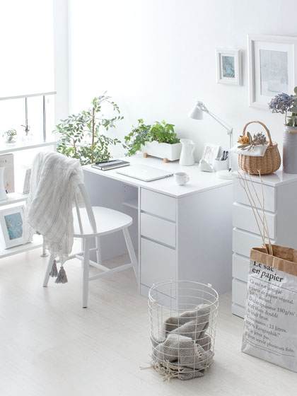 シンプルなホワイトデスク blanc(ブラン) | 家具・インテリア通販