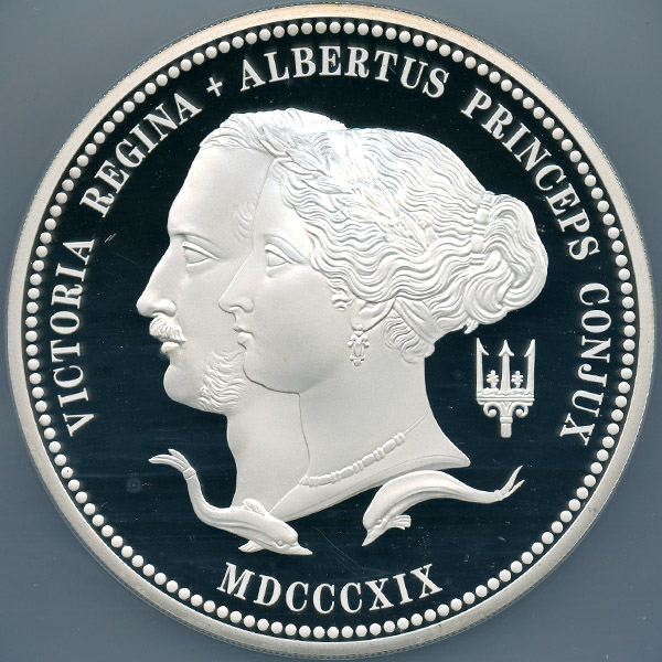 イギリス ヴィクトリア生誕200周年記念 2019年 10ポンド(5オンス) 銀貨