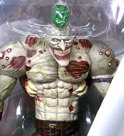 ASTRO ZOMBIES | DC COLLECTIBLES BATMAN: ARKHAM CITY DX TITAN JOKER