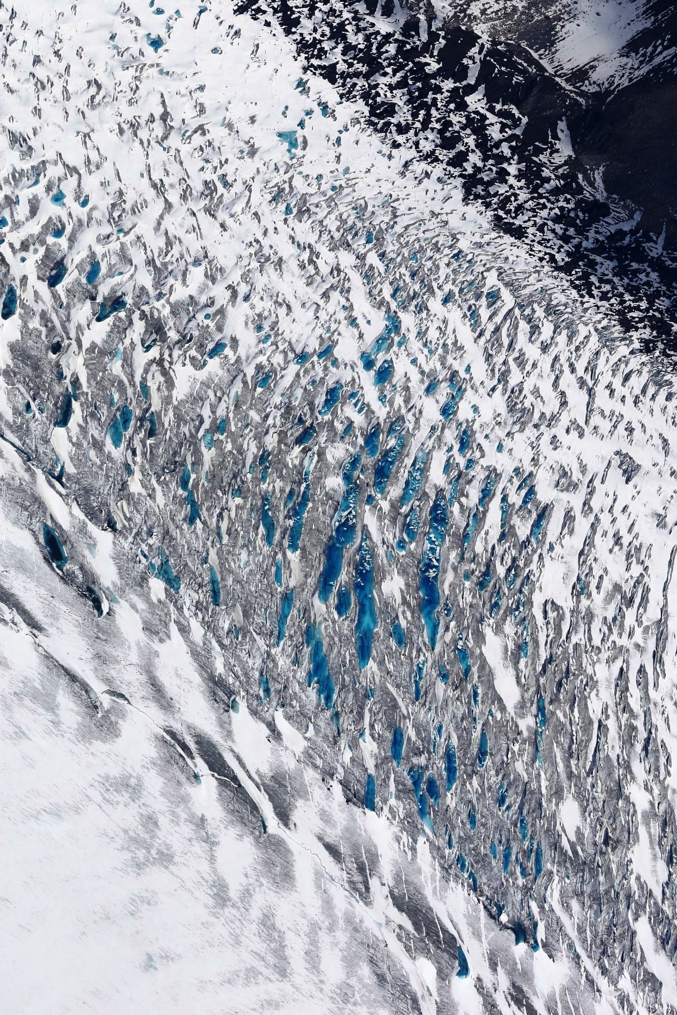 コロンビア氷河は温暖化で後退しつつある＝米アラスカ州南部（16/18