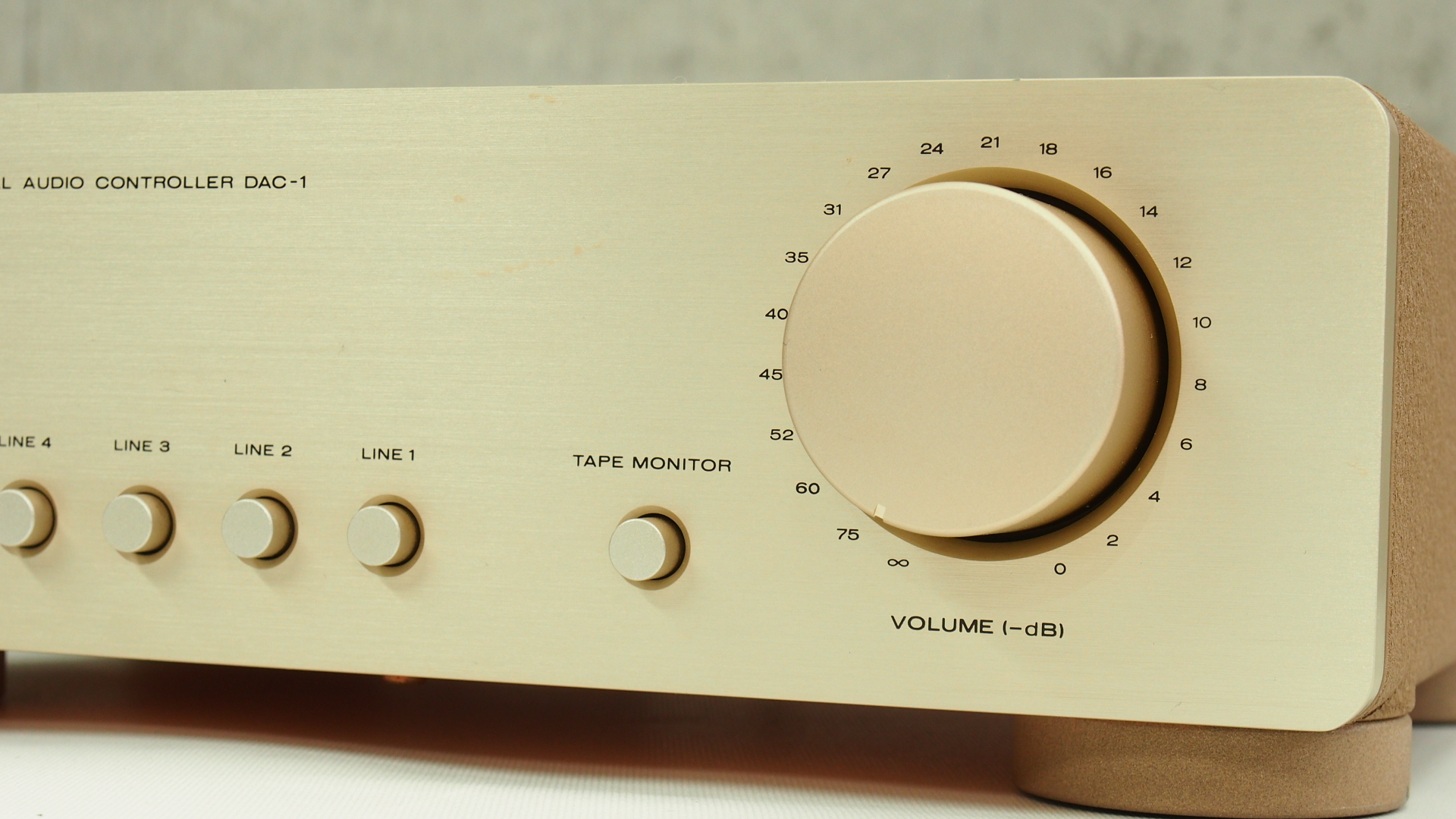 アバックWEB-SHOP / 【中古】marantz DAC-1【コード01-09538