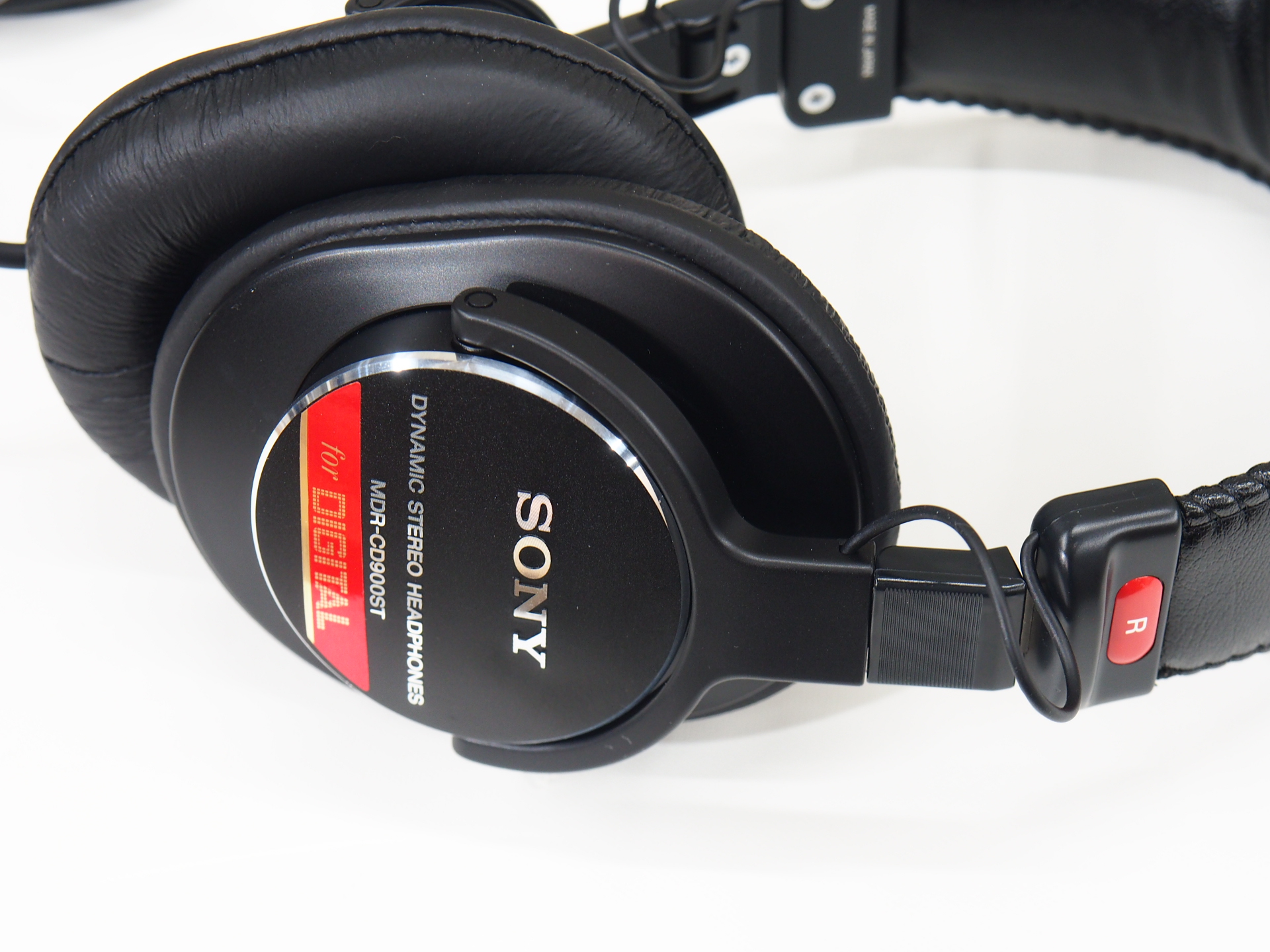 アバックWEB-SHOP / 【中古】SONY MDR-CD900ST【コード01-09577