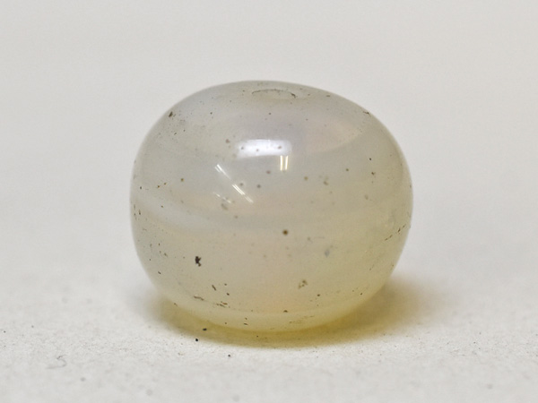 2410】江戸とんぼ玉 半透明乳白色にマーブル模様の丸玉2,とんぼ玉