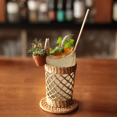 Cocktail Bar Nemanja（横浜）にて 北條 智之さん考案のカクテル2種を