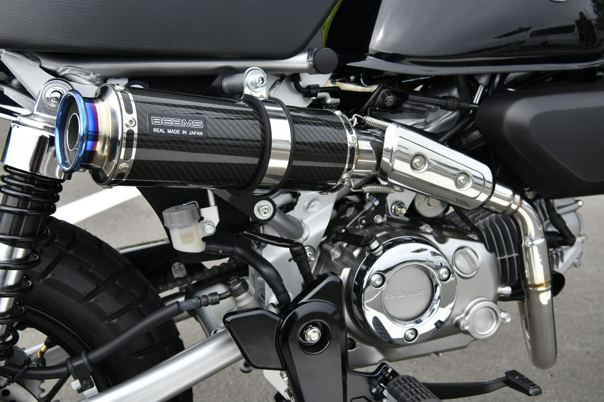 R-EVO TYPE C カーボン 政府認証：モンキー125：政府認証 ｜ BEAMS