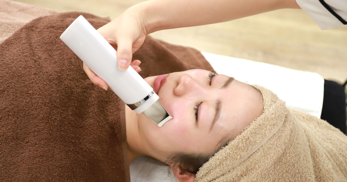 超音波でディープクレンジング！ ソニックスキンクリーナー「ファシル