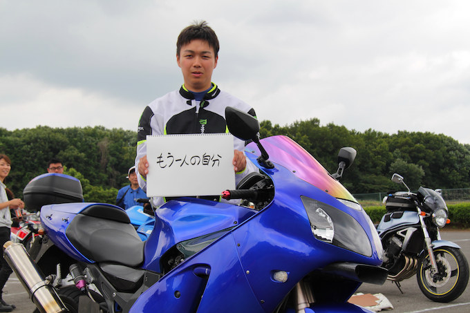 カワサキ ZX-12R プロが造るカスタム バイクブロス