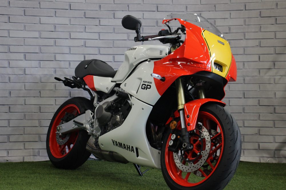 車両紹介【ヤマハ XSR900GP 】& ローシート展示のご案内 | 中古