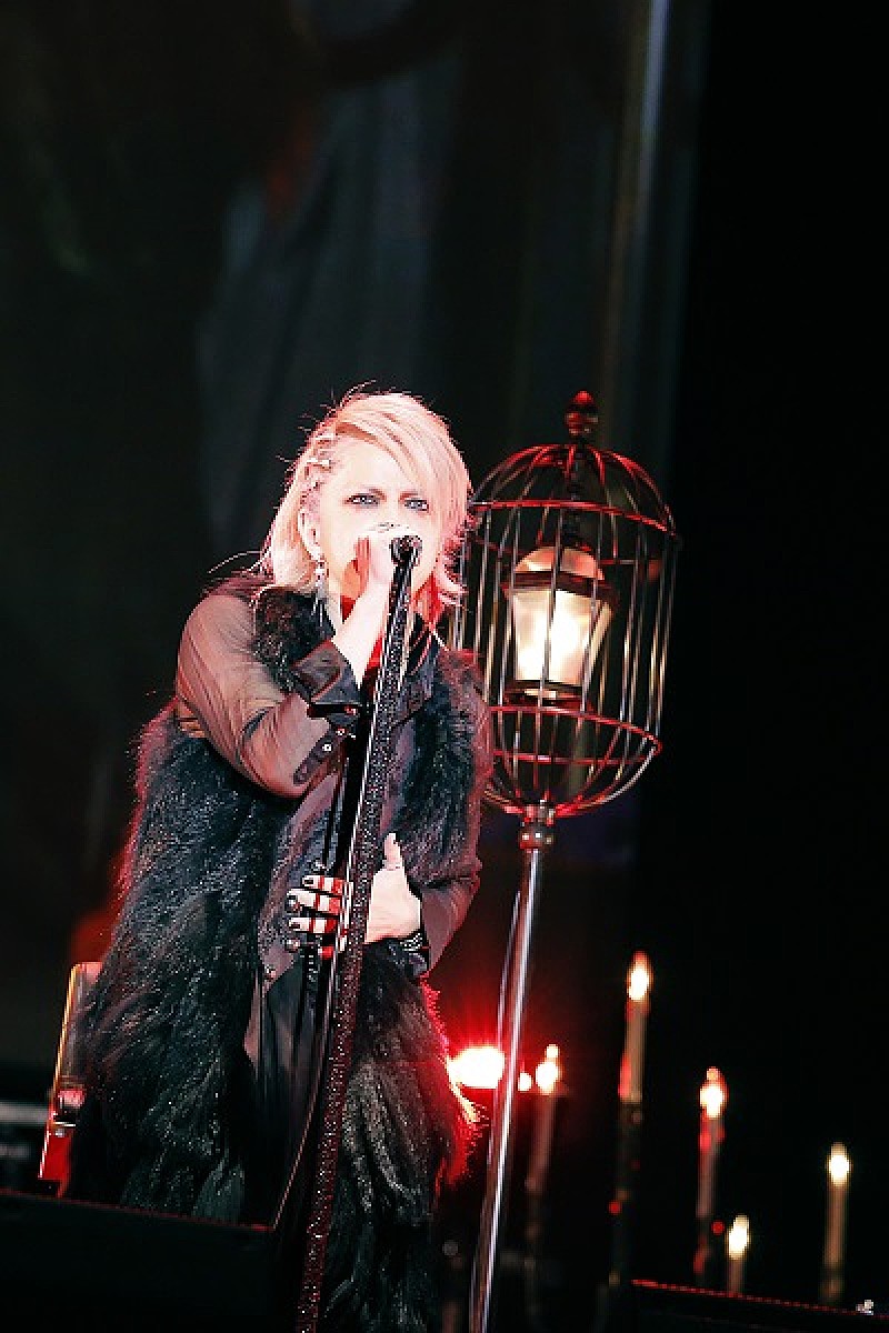 HYDE、ソロ・コンサート【黒ミサTOKYO】2日間で24,000人を動員 | Daily