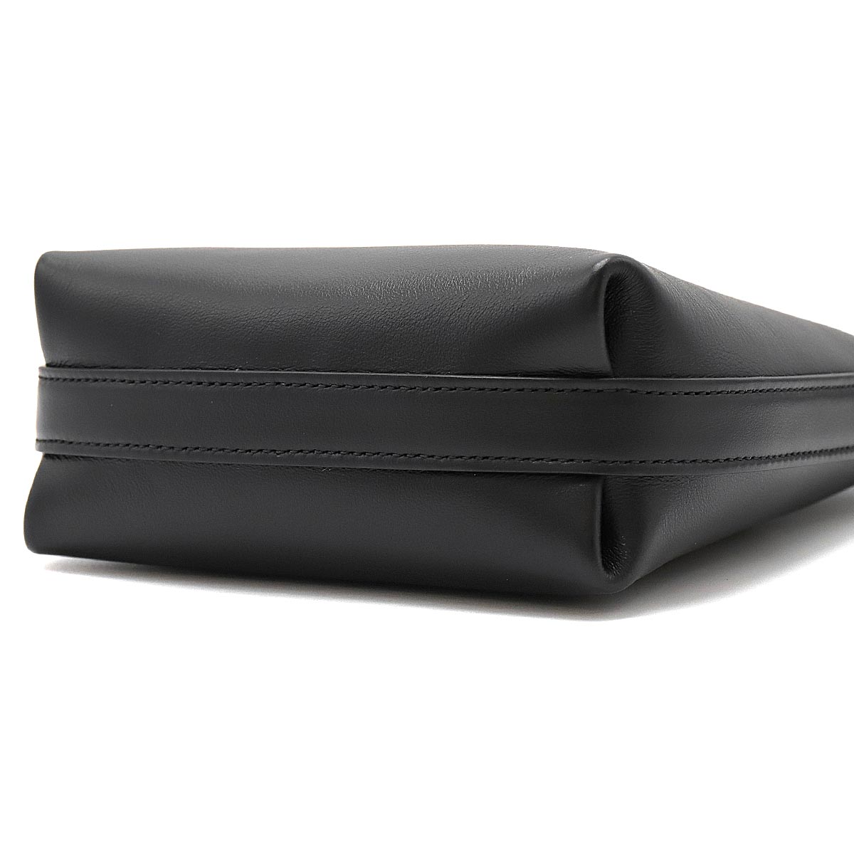 フェラガモ ショルダーバッグ/スマホショルダー/ミニバッグ バッグ