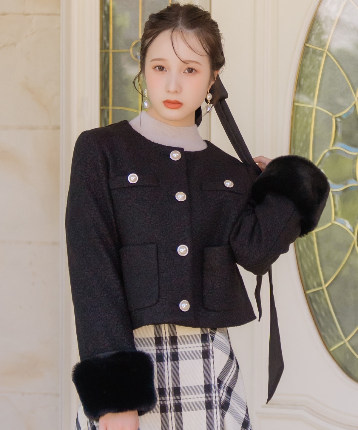 ノーカラーブークレショートコート